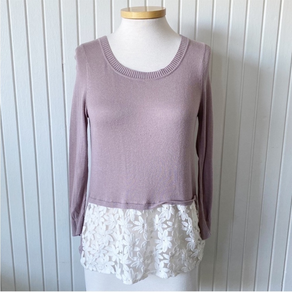 The Limited Sweater Mauve Purple White Flowers Embroidered Lace Hem Size XS
